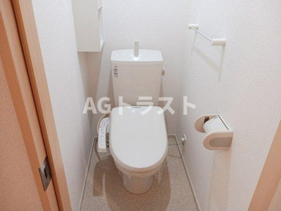 【トイレ】 | リリー・ヴァリーⅧ | トイレです