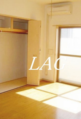 【居間・リビング】 | エムズレジデンス | 洋室のお部屋です。