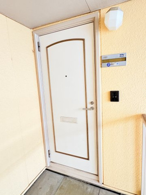 【玄関】 | ファミール坪井