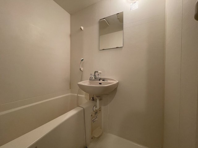 サンライズガーデン博多IIの浴室