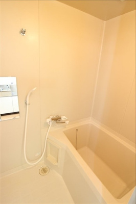 【浴室】 | セシルハイツ | 別部屋の写真になります