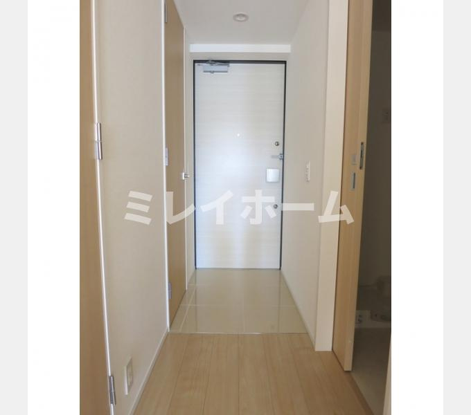 MAISON SENZOKUIKEの玄関