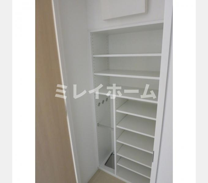 MAISON SENZOKUIKEの収納