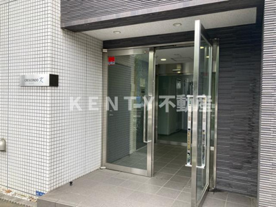 【エントランス】 | クレッシェンドK | 建物の内部です