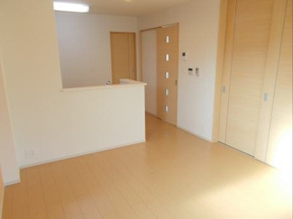 【洋室】 | ベリーヒルズＢ | 居間です