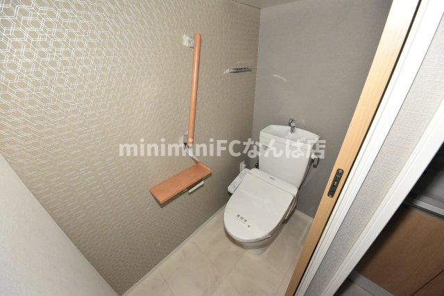 シーズンフラッツ靭本町のトイレ