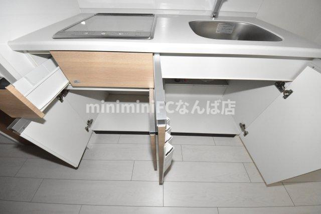 シーズンフラッツ靭本町