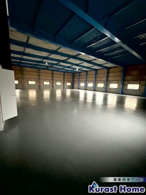 【内装】 | (有)ウエモリ事務所付倉庫