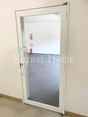 【玄関】 | スミイチ本社ビル