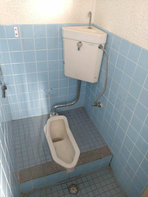 【トイレ】 | 東野東1丁目貸倉庫