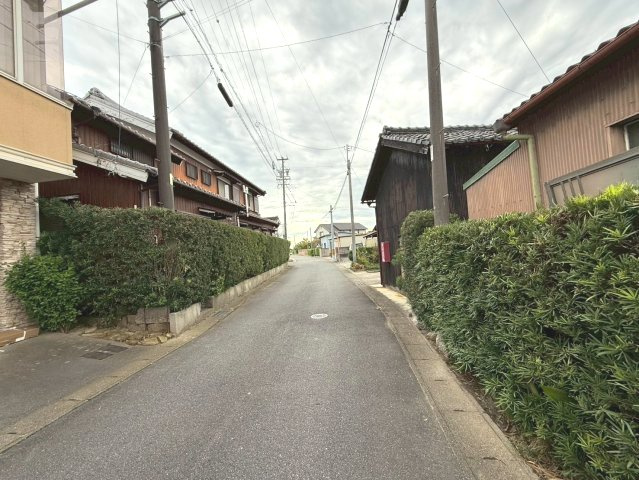 吉良町石川様貸事務所の周辺