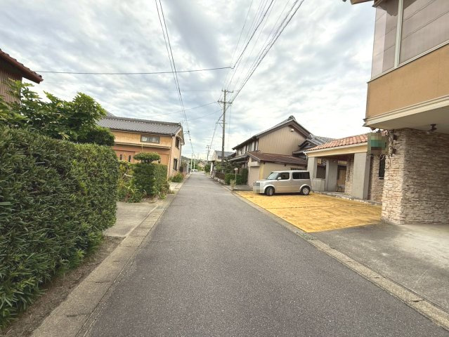 吉良町石川様貸事務所の周辺
