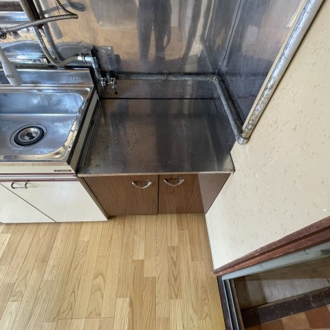 室蘭市知利別町２丁目２０－２２借家の内装