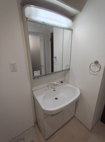 エスタンシア元町の洗面所