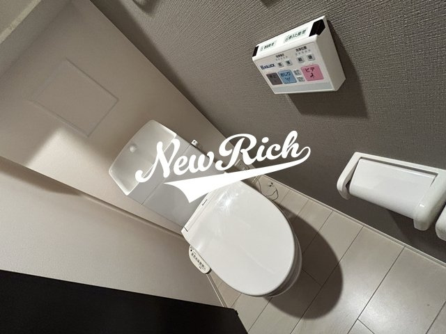 高崎市石原町のアパートのトイレ