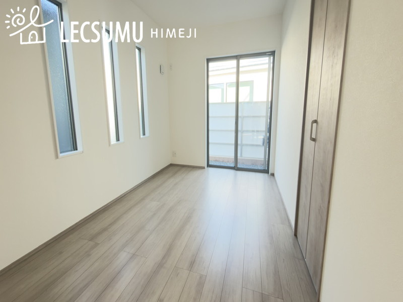 姫路市八代/新築戸建の洋室