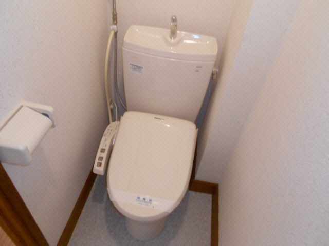 ドミール晴のトイレ