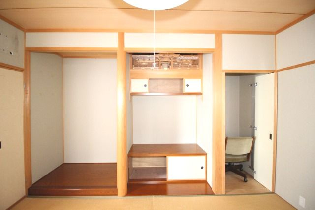 九反田貸家の収納|便利な収納スペースです