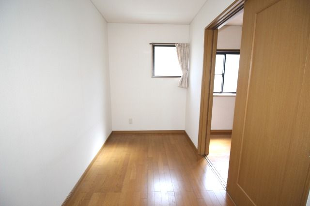 九反田貸家の収納|こまごまとしたものを収納できそうですね