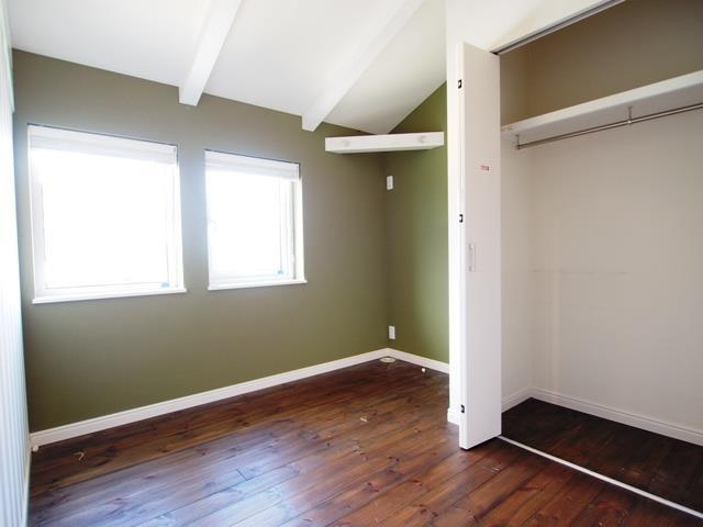 段上町８丁目戸建の洋室