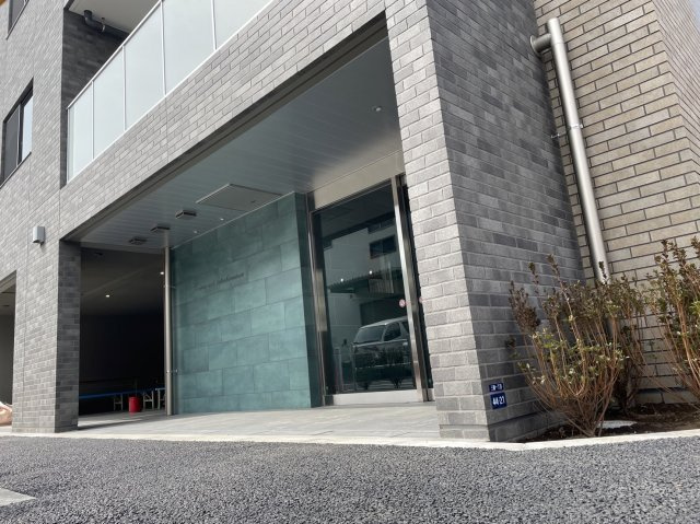 GENOVIA西高島平Ⅱのエントランス