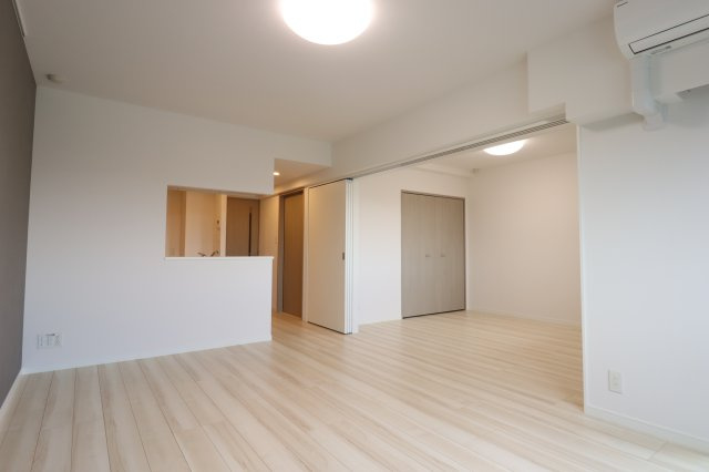 GENOVIA西高島平Ⅱの居間・リビング|★写真は別タイプです