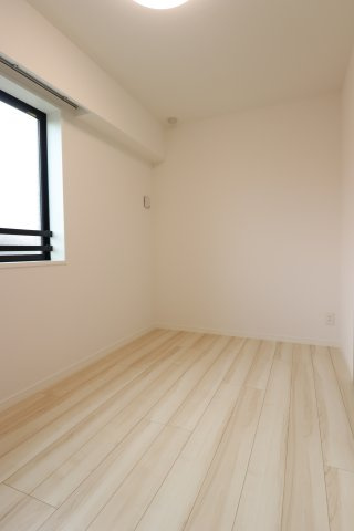 GENOVIA西高島平Ⅱの居間・リビング|★写真は別タイプです