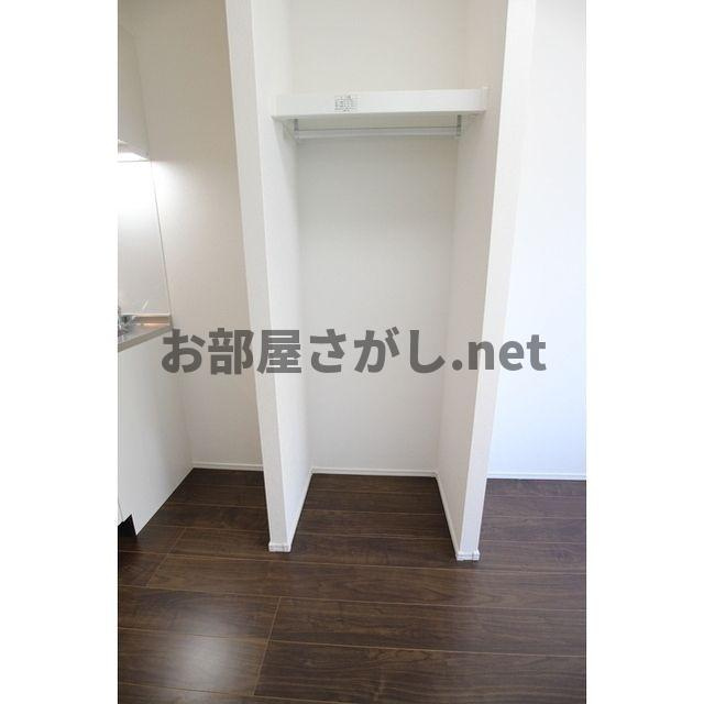 サンフォレスタ文京大塚【角部屋の築浅デザイナーズ／即入居可能】の収納