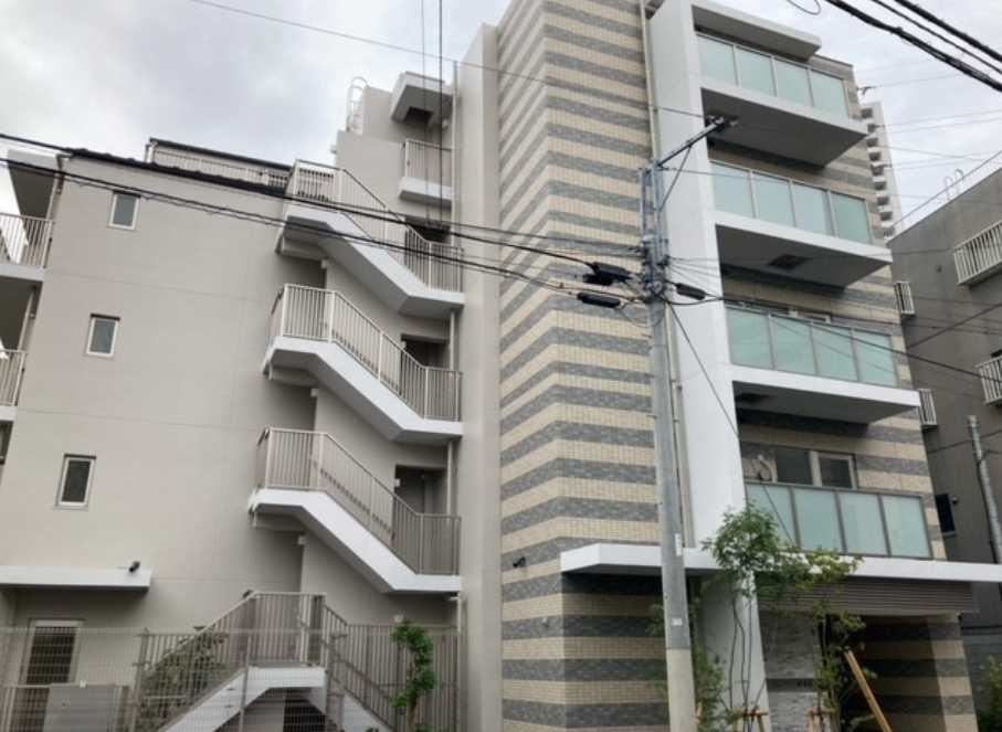 シェノン三軒茶屋　築浅　独立洗面台　ウォークインクローゼットの外観