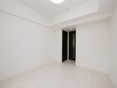 【居間・リビング】 | エステムコート難波サウスプレイスⅥラグジー | 使いやすい洋室です