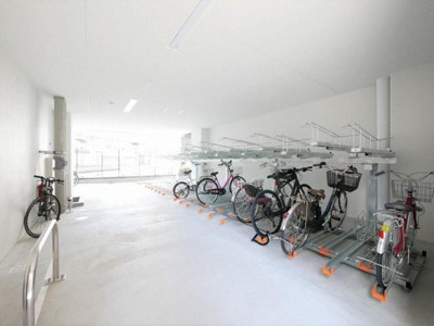 【その他共用部分】 | エステムコート難波サウスプレイスⅥラグジー | 駐輪場です