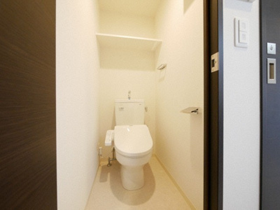 【トイレ】 | エステムコート難波サウスプレイスⅥラグジー | 落ち着いた空間のトイレです