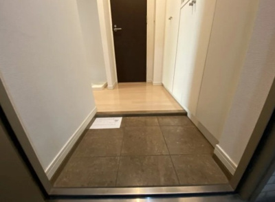 【玄関】 | クレジデンス西台
