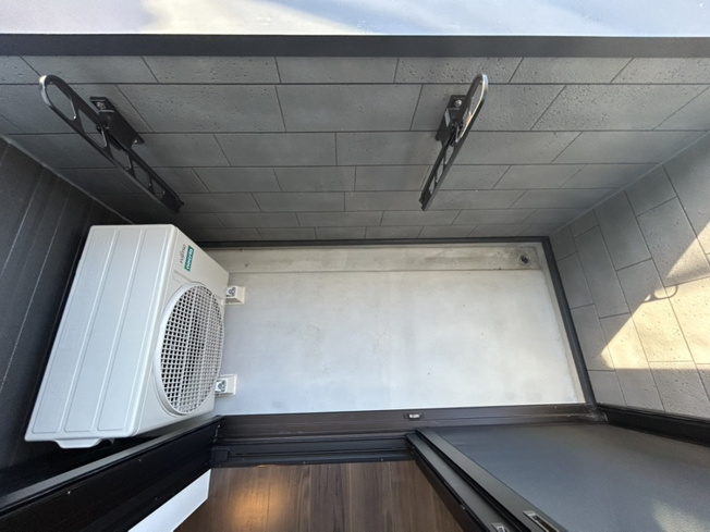 【バルコニー】