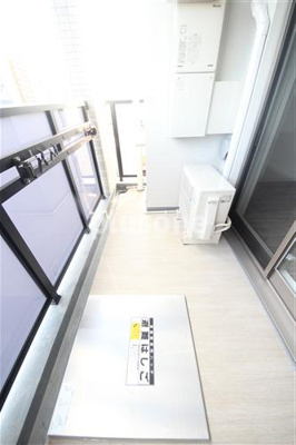 【バルコニー】 | ワールドアイ難波南ポルタ