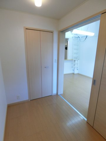 エクセルディアコートＳＫＰ．Ａの洋室