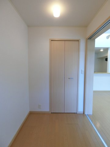 エクセルディアコートＳＫＰ．Ａの洋室