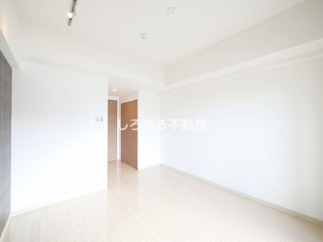 エスリード阿波座シティーウエストの居間・リビング