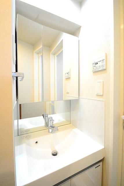 ステージグランデときわ台アジールコートの洗面所