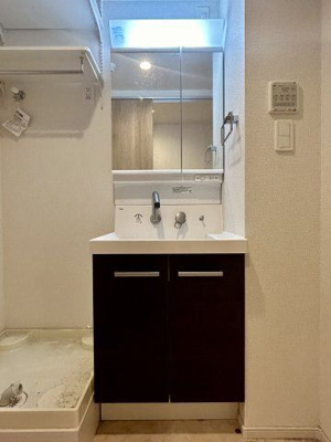 【独立洗面台】 | エルファーロ駒沢公園Ⅰ