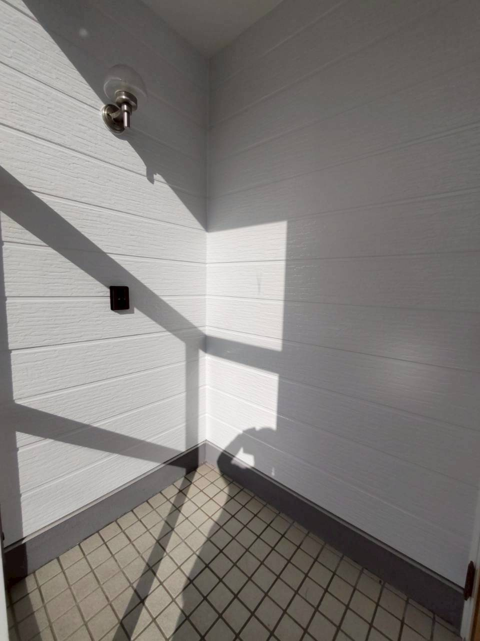 芦野3丁目中古住宅のその他|風除室付き