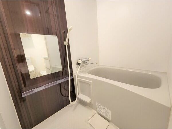 ハーモニーテラス市岡の浴室