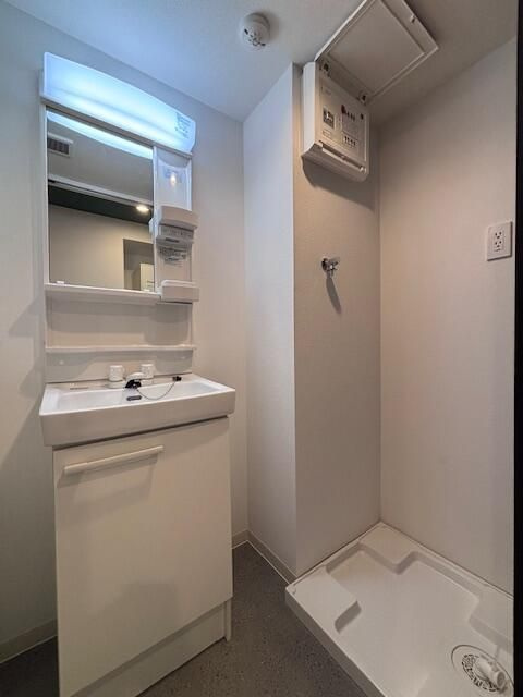 ｒｃレジ錦糸の独立洗面台