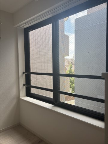 DOLCI中野富士見町の居間・リビング