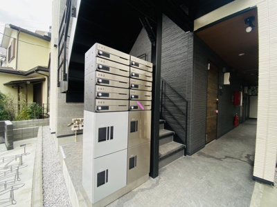 【エントランス】 | HALE伊勢原