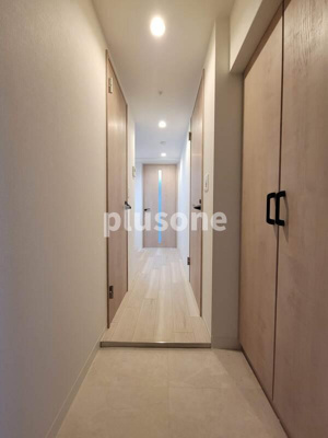 【玄関】 | Louis Residence 天王寺町北