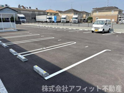 【駐車場】 | マーヴェラス明神