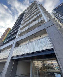 スプランディッド難波キャトルの外観