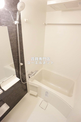 【浴室】 | セレニテ江坂グランデ | 1日の疲れをしっかりリフレッシュ♪