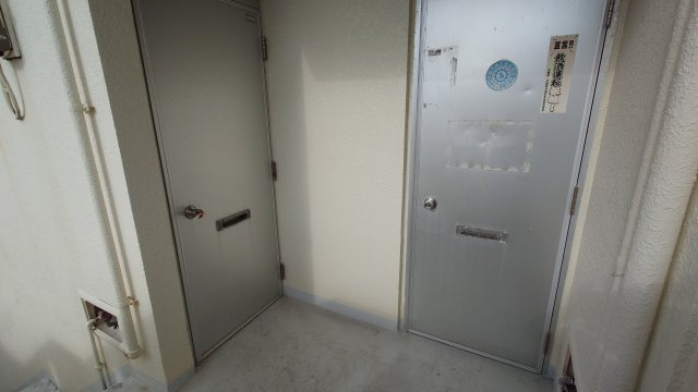 玉城貸店舗の内装